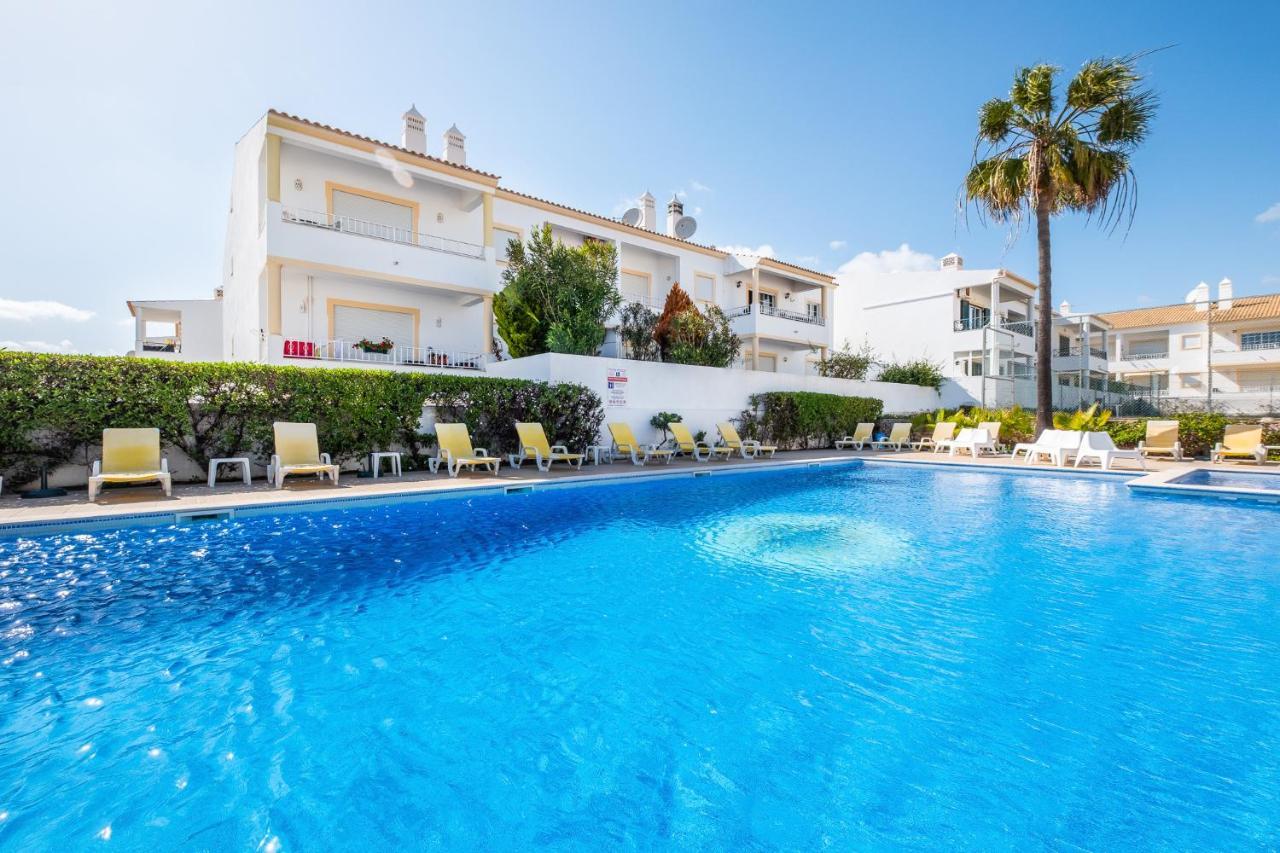 Martina - Seaview Albufeira