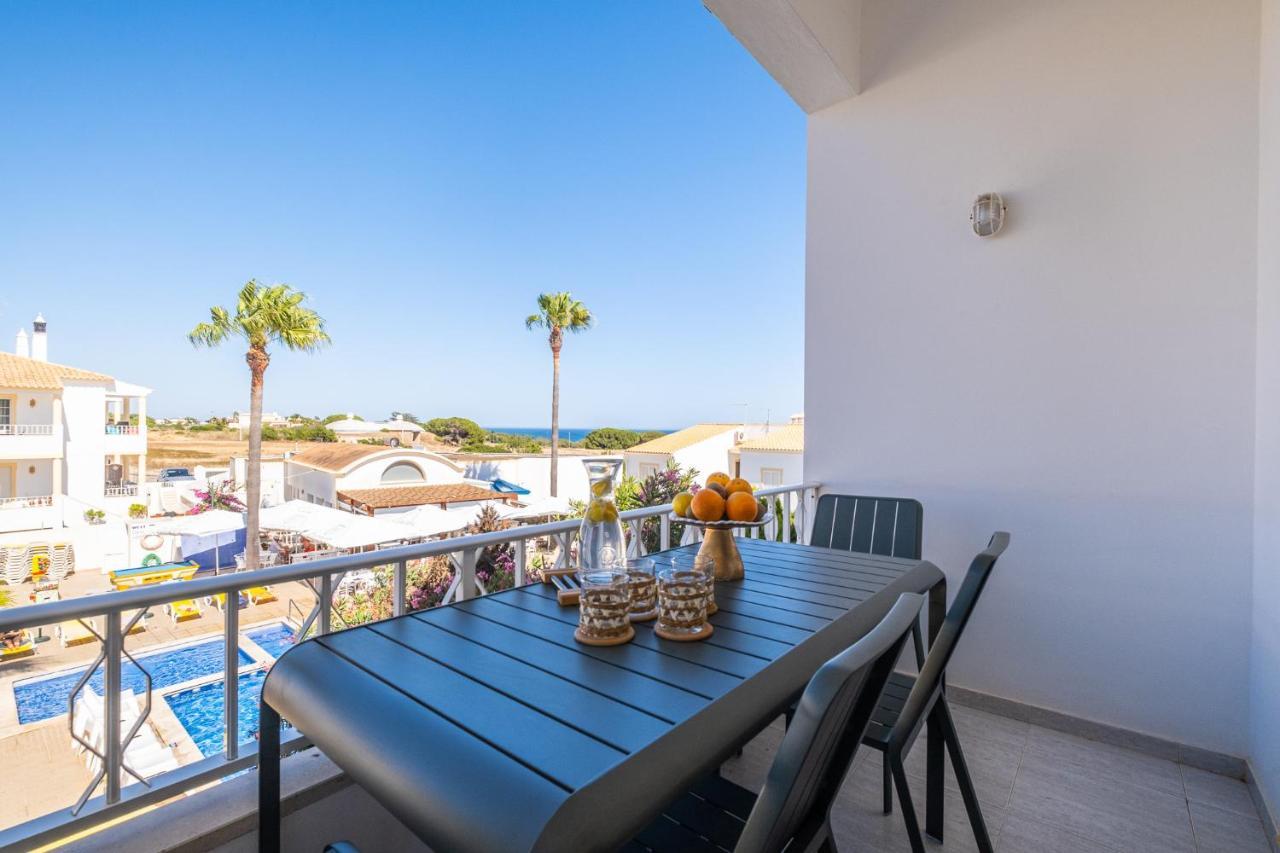Martina - Seaview Apartamento