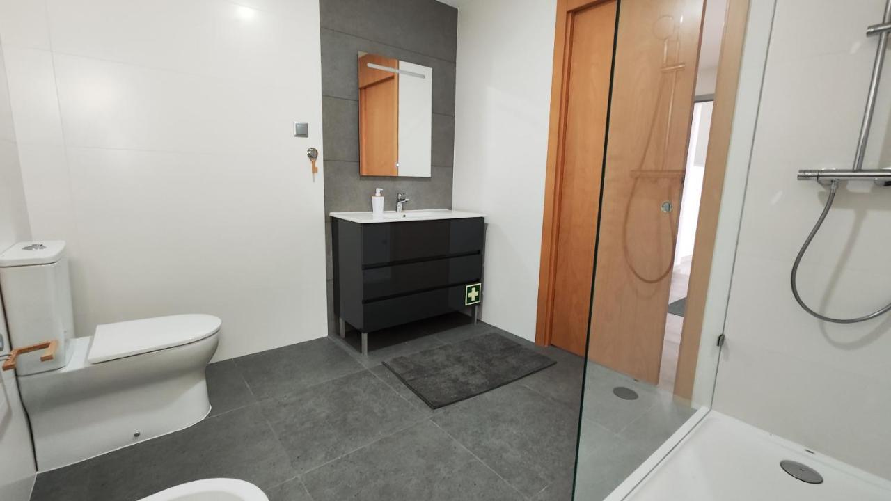 Apartment Retiro Com Brisa Maritima, T2, Vale Parra, Albufei