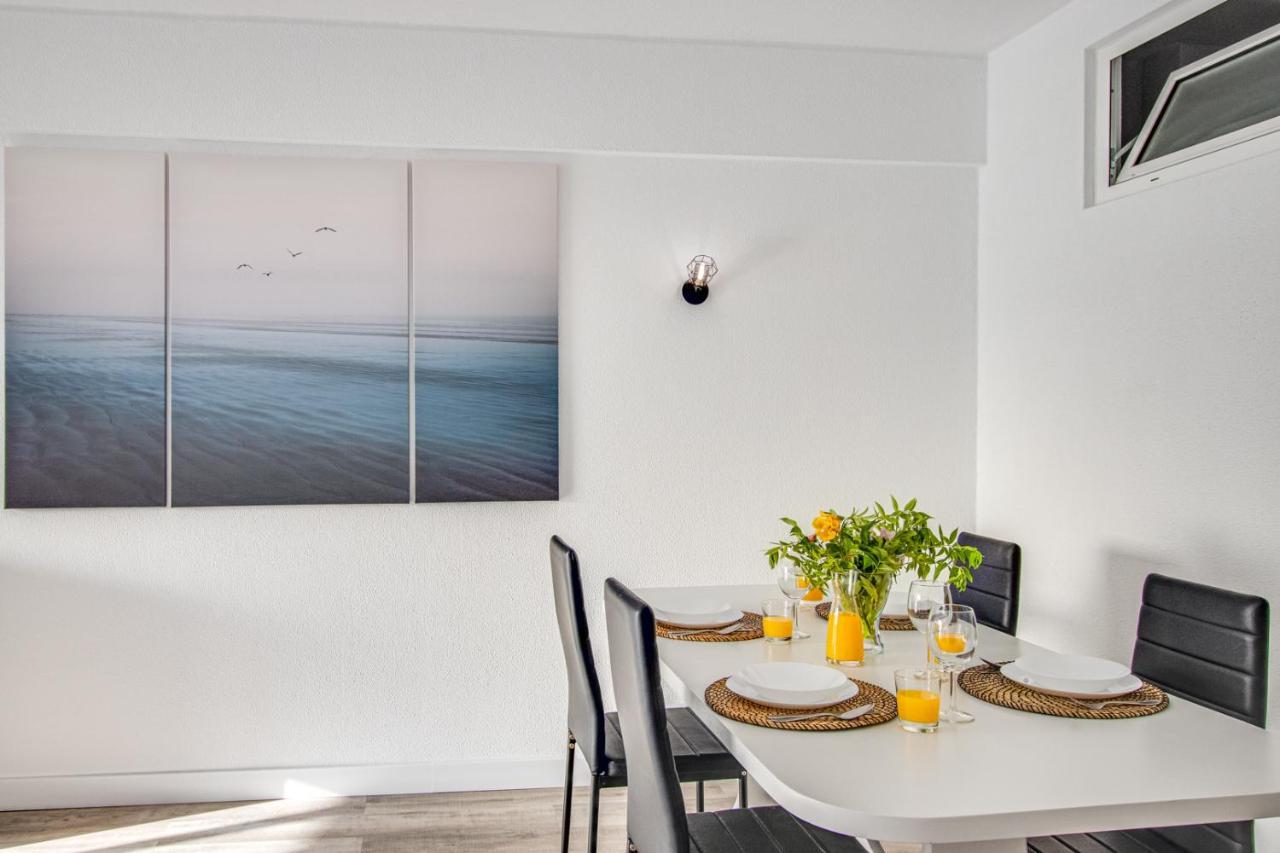 Apartment Renovated Oasis Ocean View 1bd Wi-fi 3 Min *