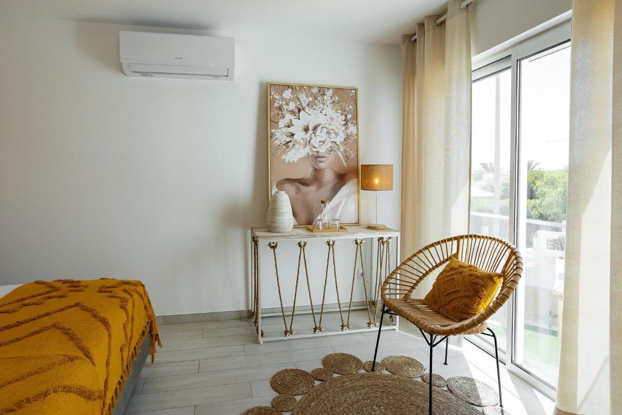 Coral Boutique Bed & Breakfast *
