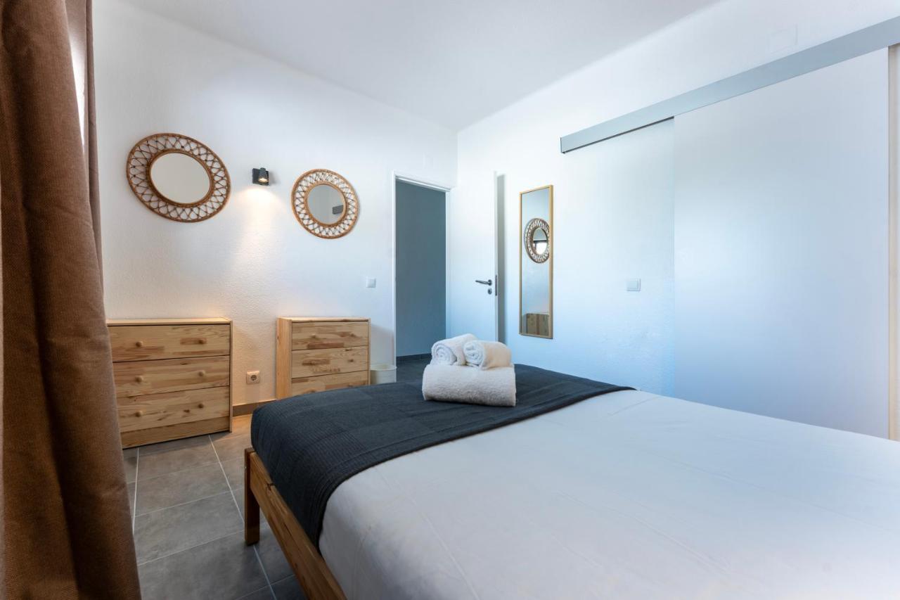 Apartment Modern 2 Bdr Flat W/balcony And Pool By Lovelystay Albufeira