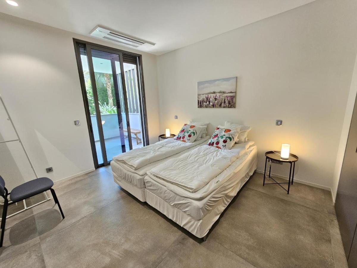 Finisterra Lux * Albufeira