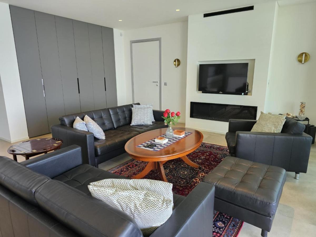 Finisterra Lux