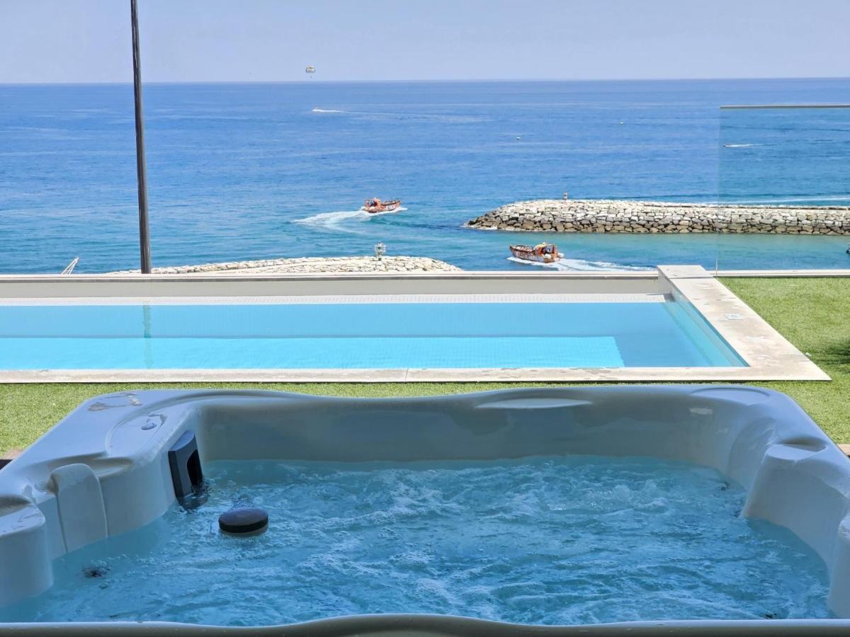 Finisterra Lux