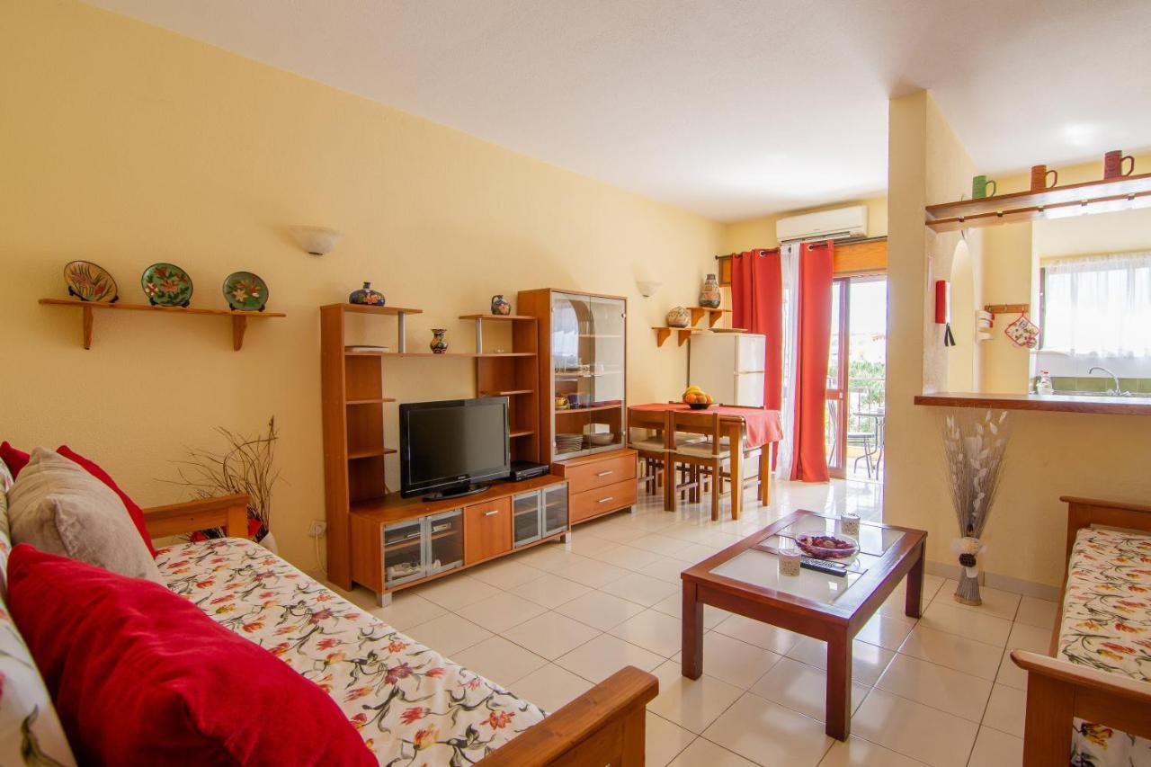 Turistico Silva Apartment *