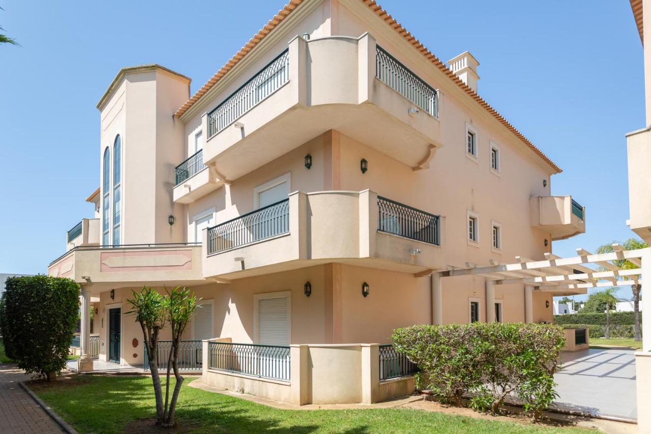 Kamaleon By * Albufeira