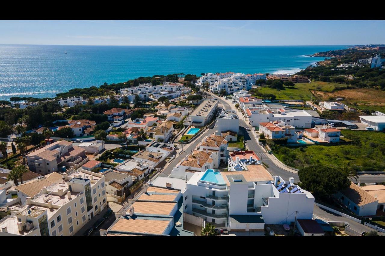 Stunning 3 Bdr Flat W/ Rooftop Pool By Lovelystay *