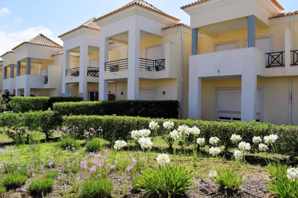 Ferreiras Villa