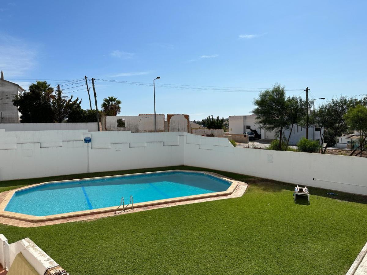 T1 Acacias, - Montechoro