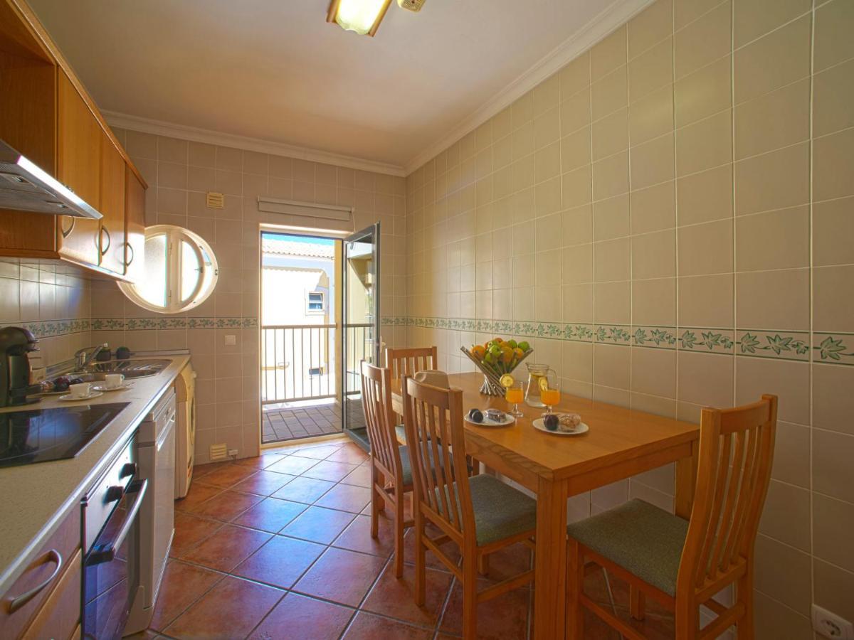 Apartment Vale Parra Gardens By Interhome