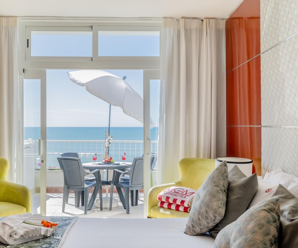 Monicca Collection Suites&resi