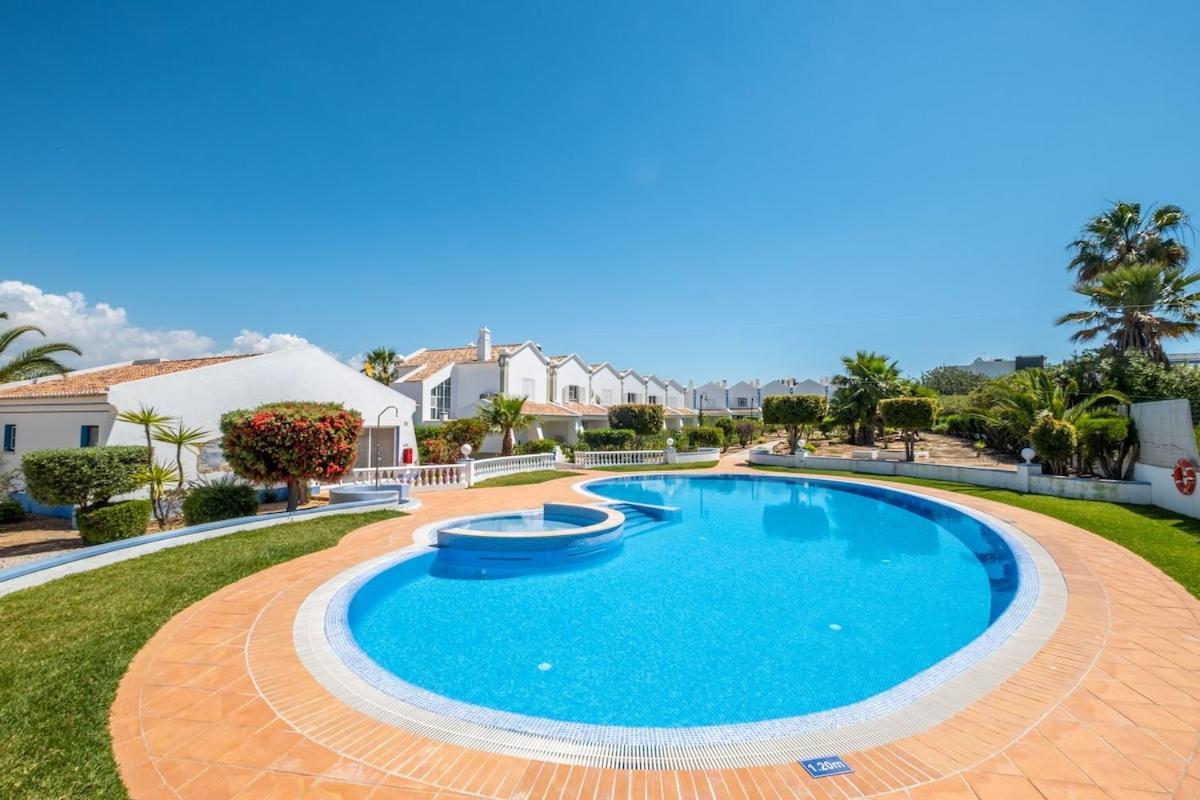Gale Sunbeach Village - Jardins Da Gale * Albufeira