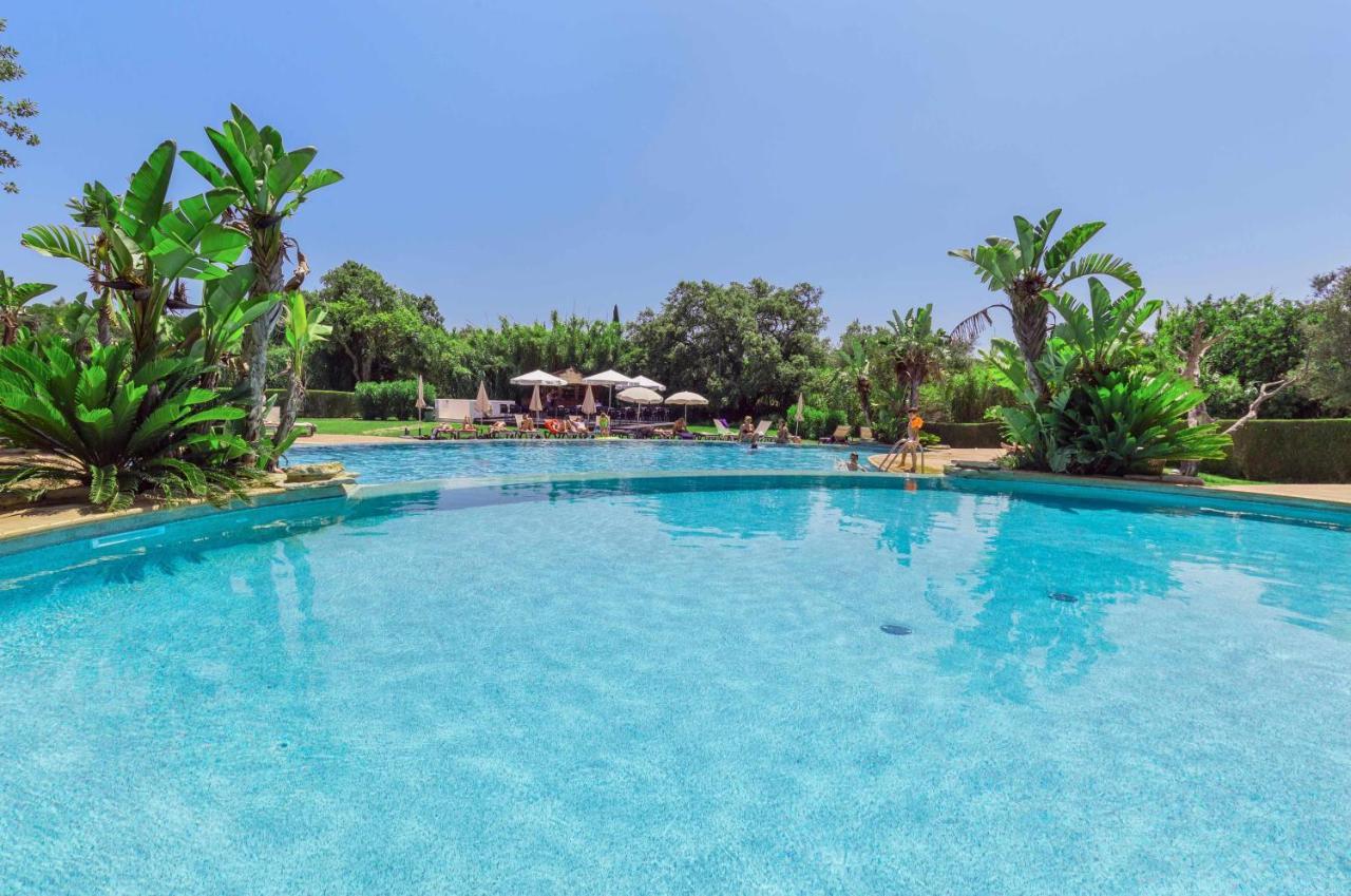 Balaia Golf By Mtphomes Apartment *
