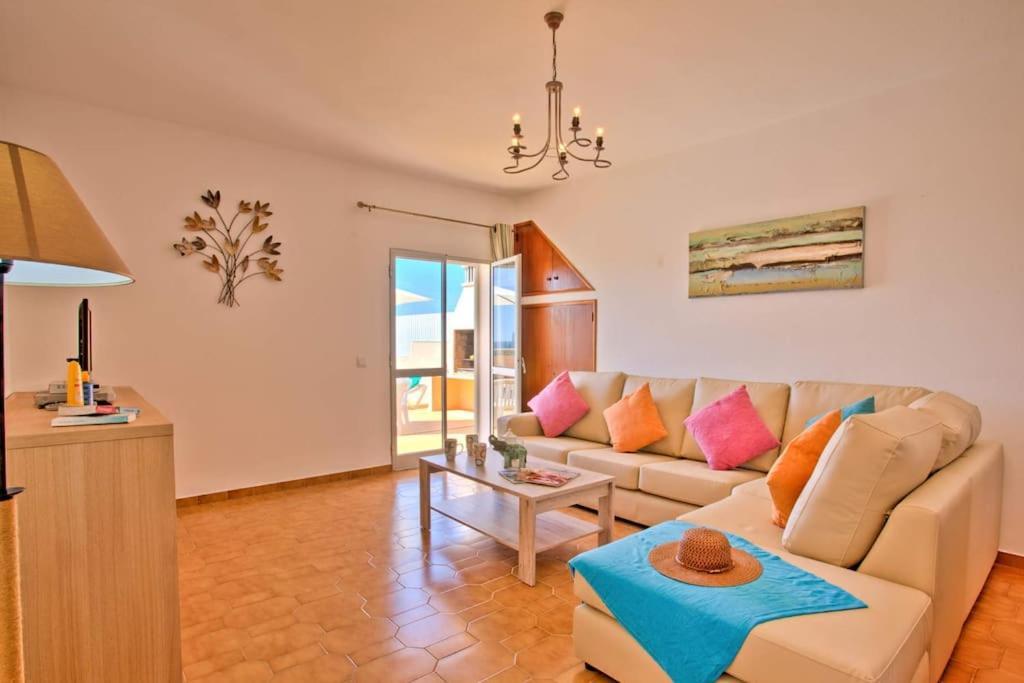 Villa Guita Family House Albufeira