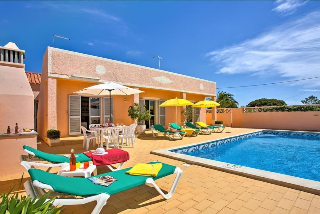 Guita Family House