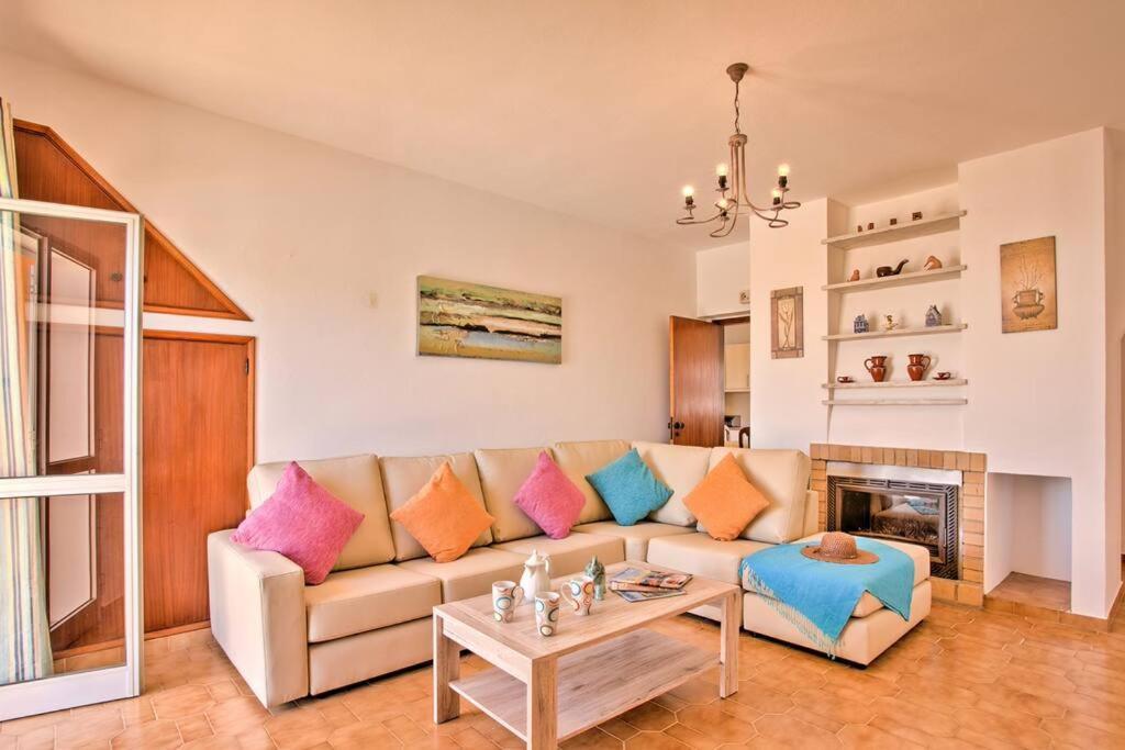 Guita Family House
