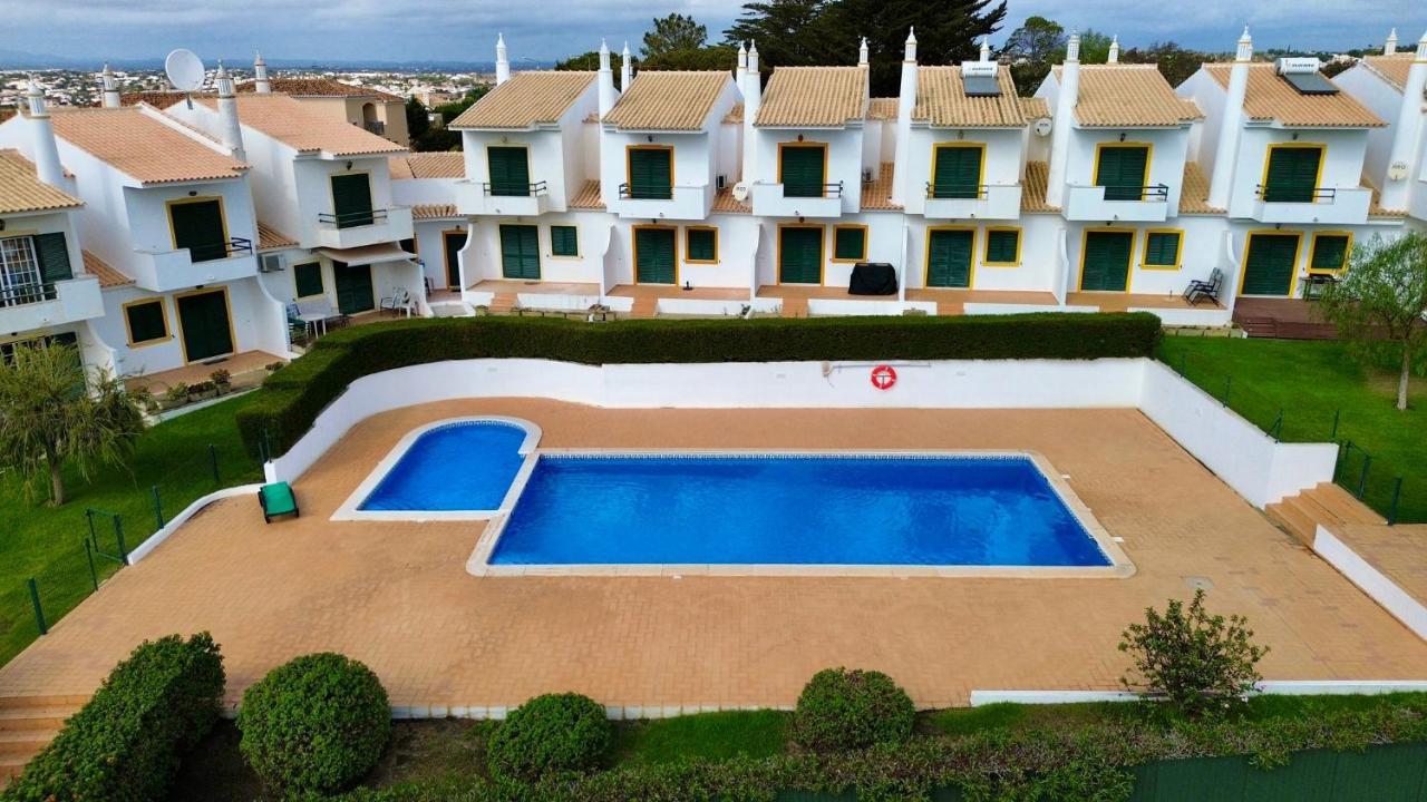 Casa de férias Casa Gale - Joia Sesmarias 600mts Albufeira