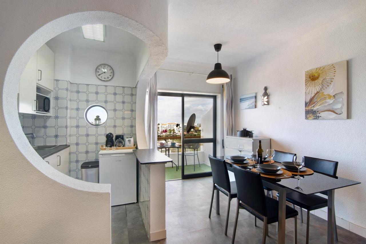 Apartment T1 Marques *