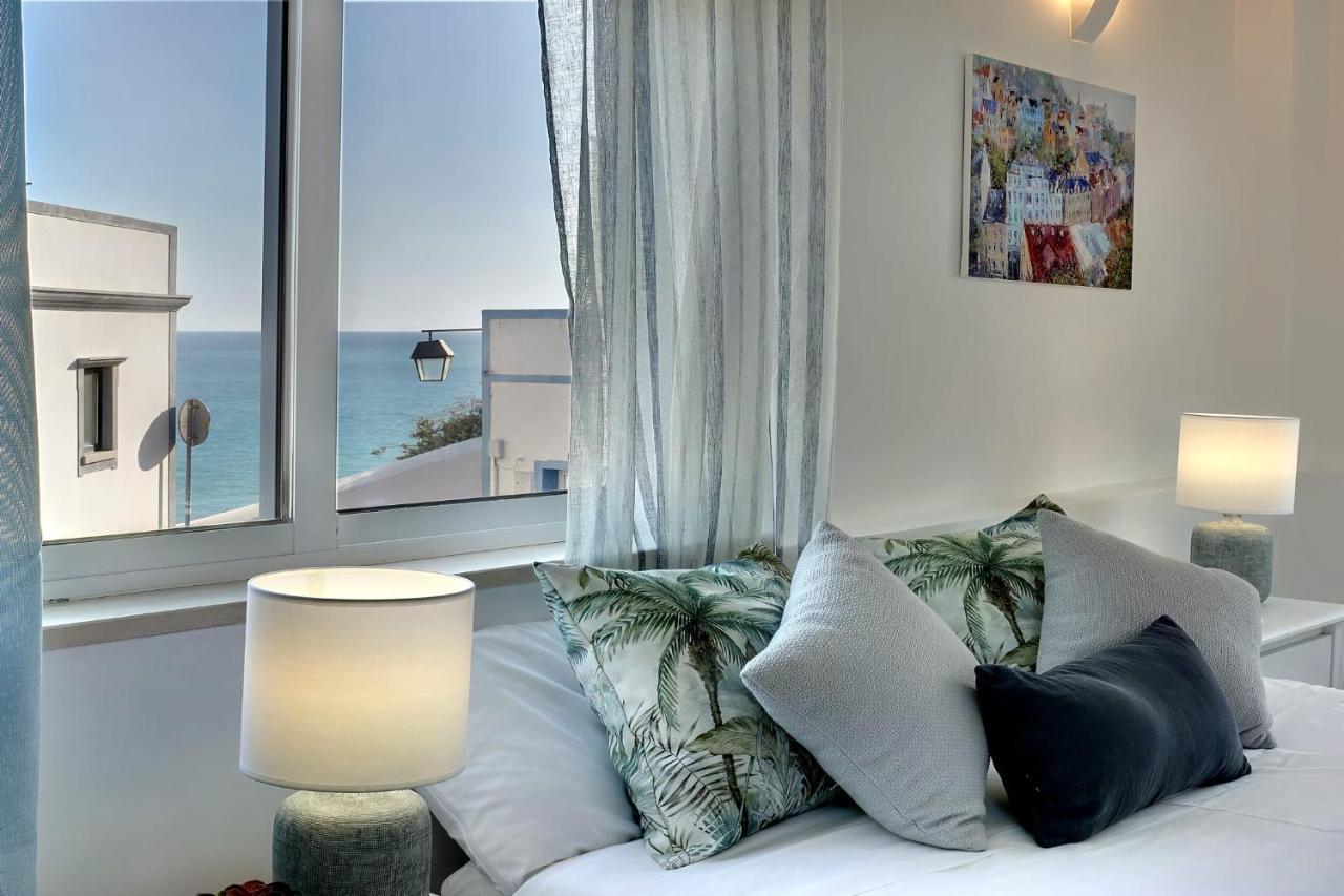 Casa Quatro - Luxury, Stunning Sea Views Holiday home *