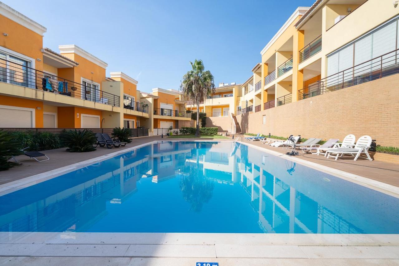 Apartment Sunny 1 With Pool By Homing