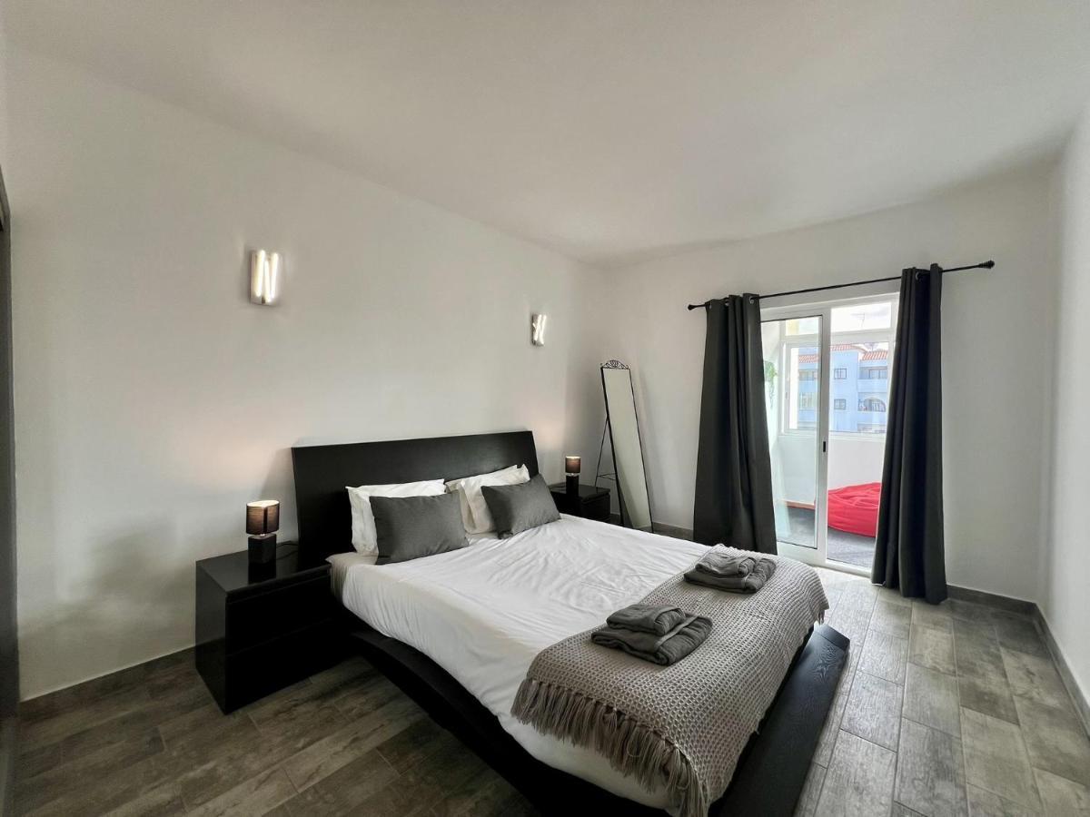 Apartment 10 By Homing *