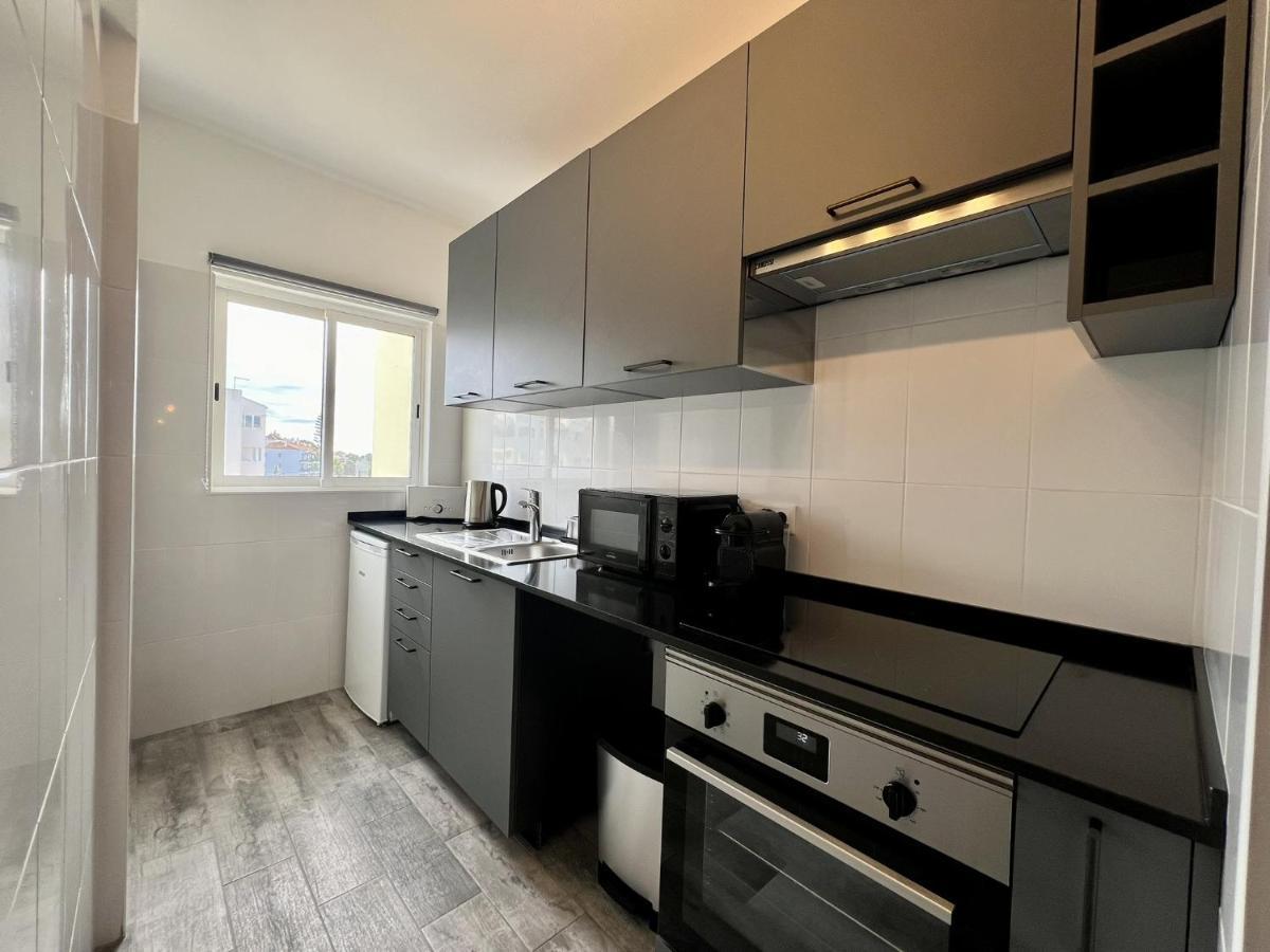 10 By Homing Apartment