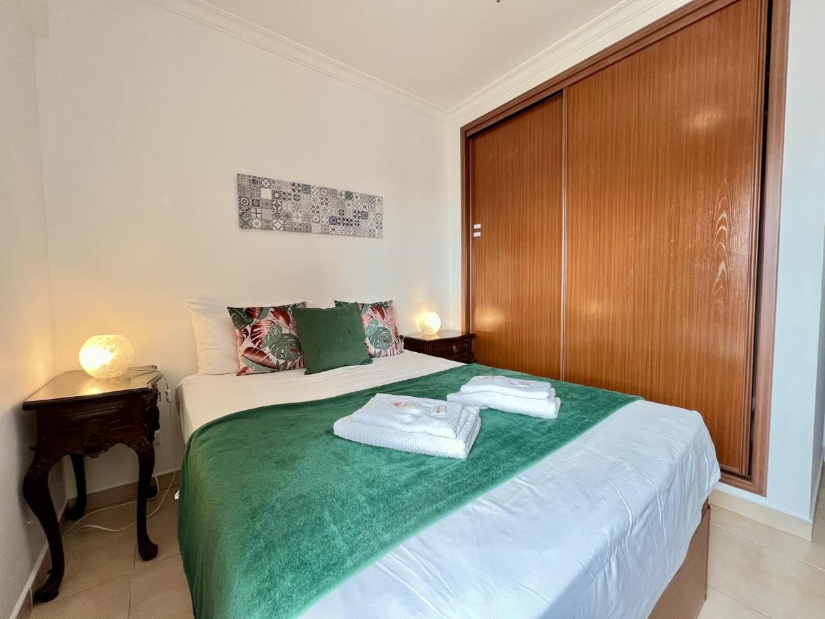Vintage With Pool By Homing Apartment Albufeira