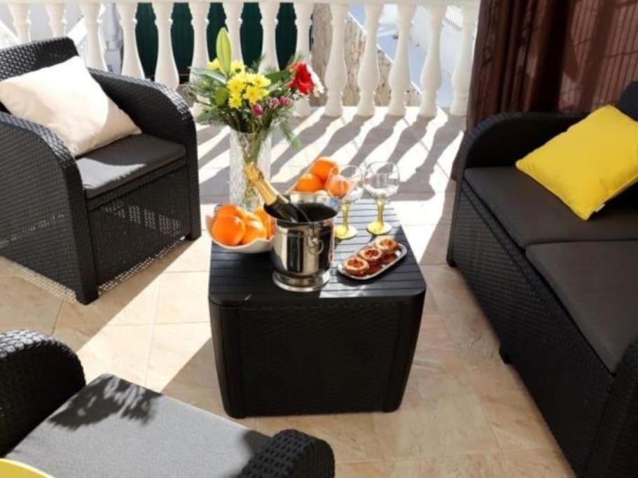 Villa Girassol - Privat Pool & Garage & Center Albufeira