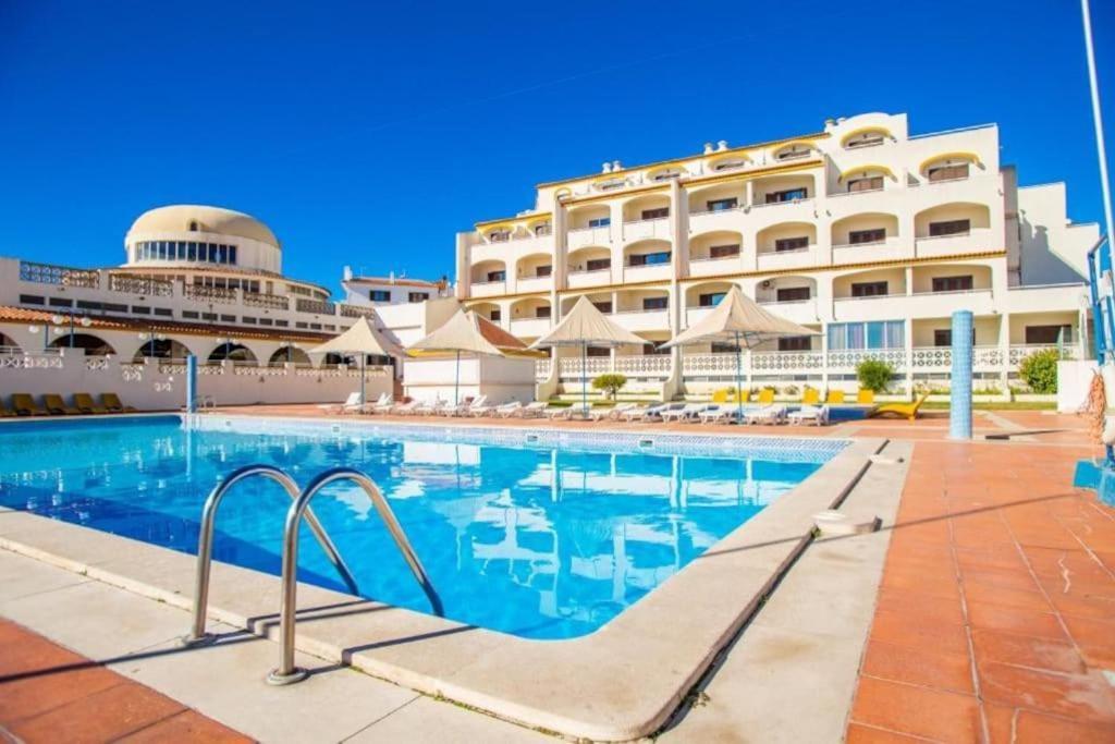 Vista Mar Piscina * Albufeira