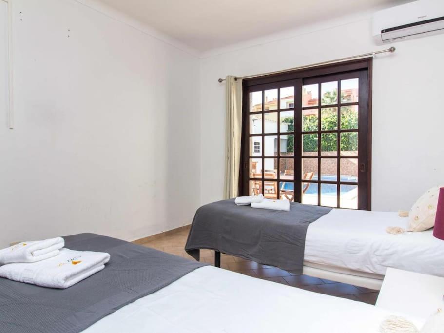 Villa Dogueno- Privat Pool & Privacy & Center