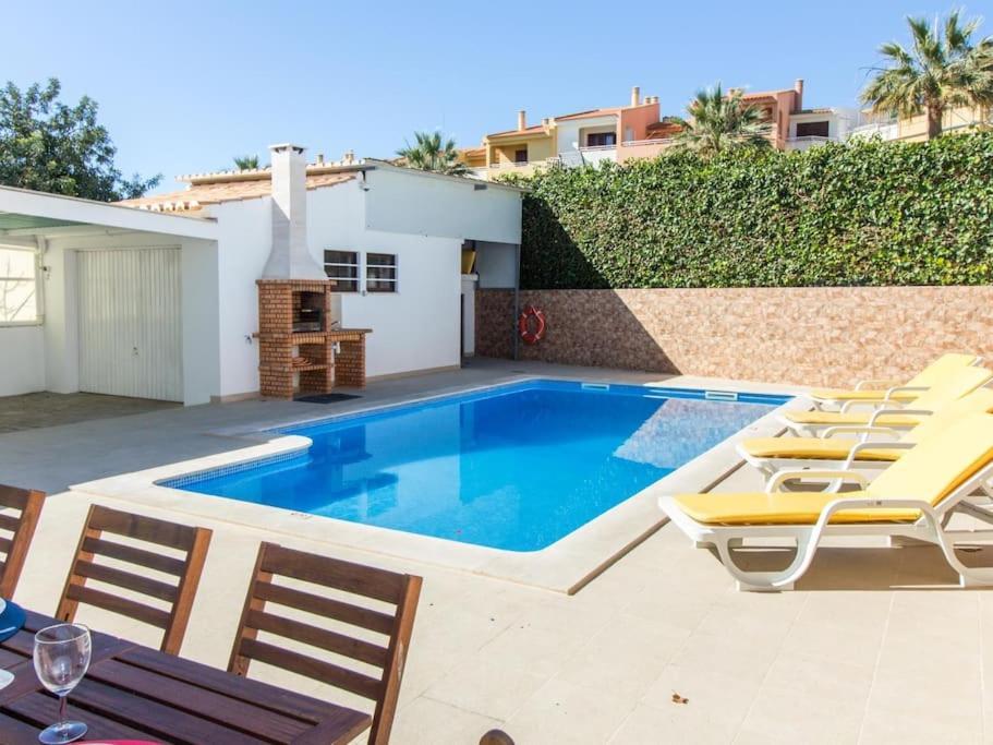 Dogueno- Privat Pool & Privacy & Center