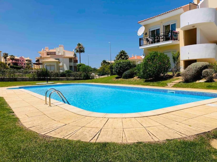Penthouse T2 Pool Terrace Time Apartment