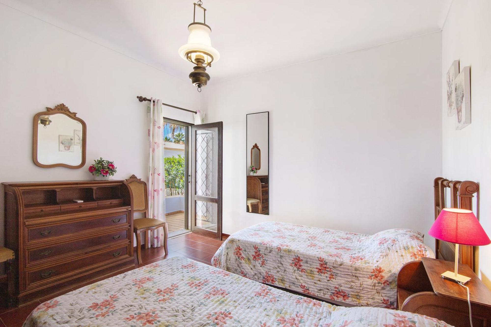 Villa Luisa Gale