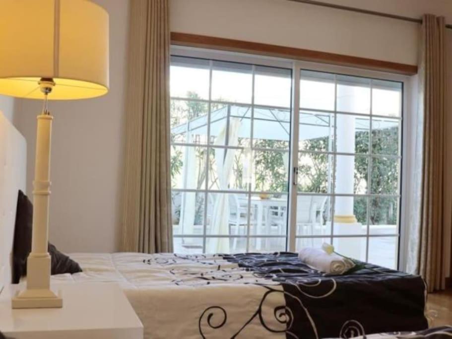 Villa Girassol - Privat Pool & Garage & Center Albufeira