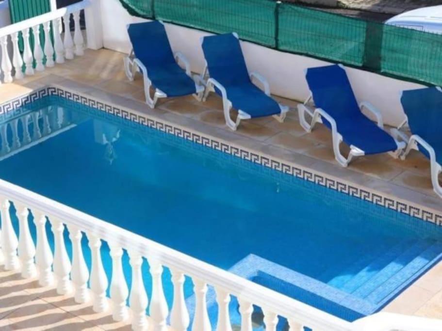 Villa Girassol - Privat Pool & Garage & Center
