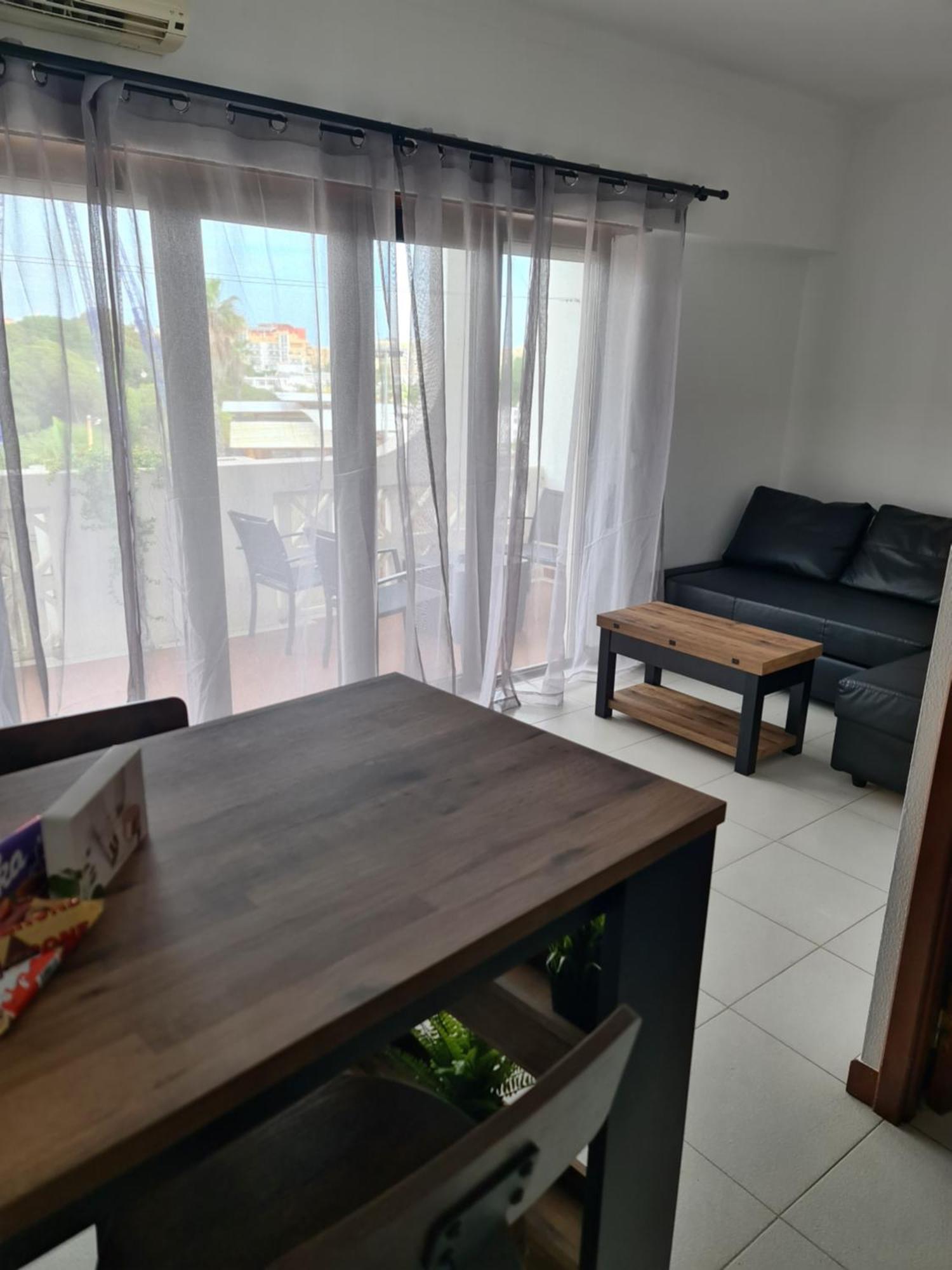 1 Bedroomed - Ocean View - Oura -