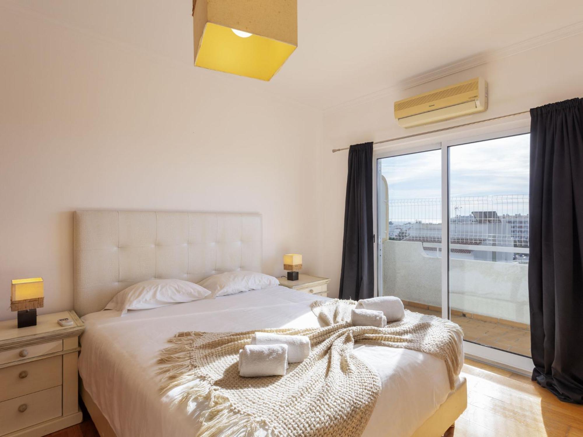Camelias By Interhome *