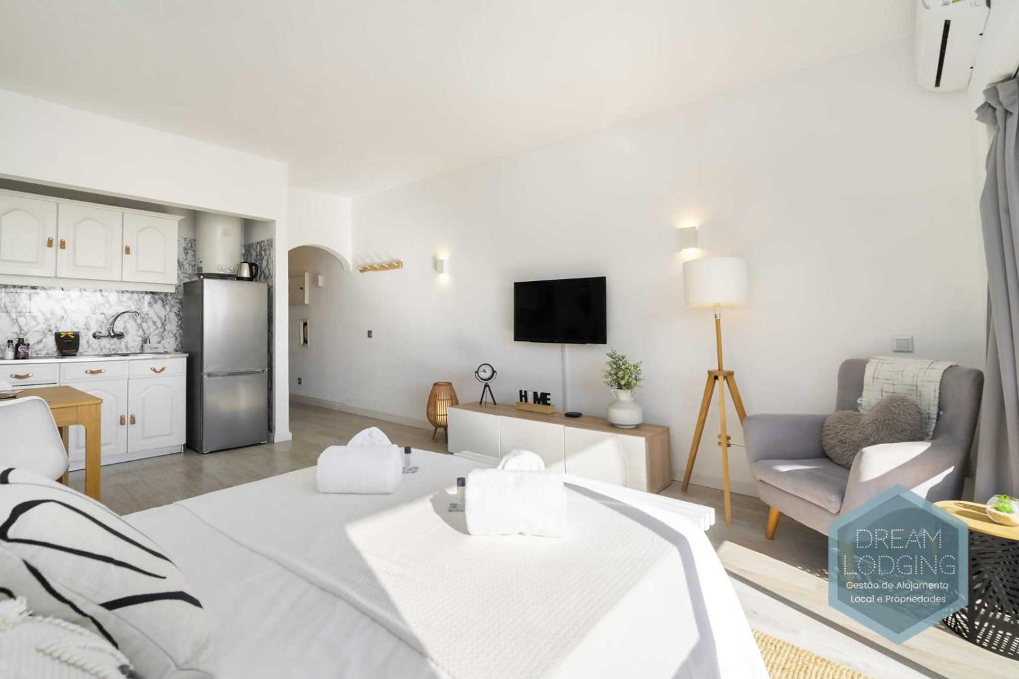 Moai Dream Albufeira