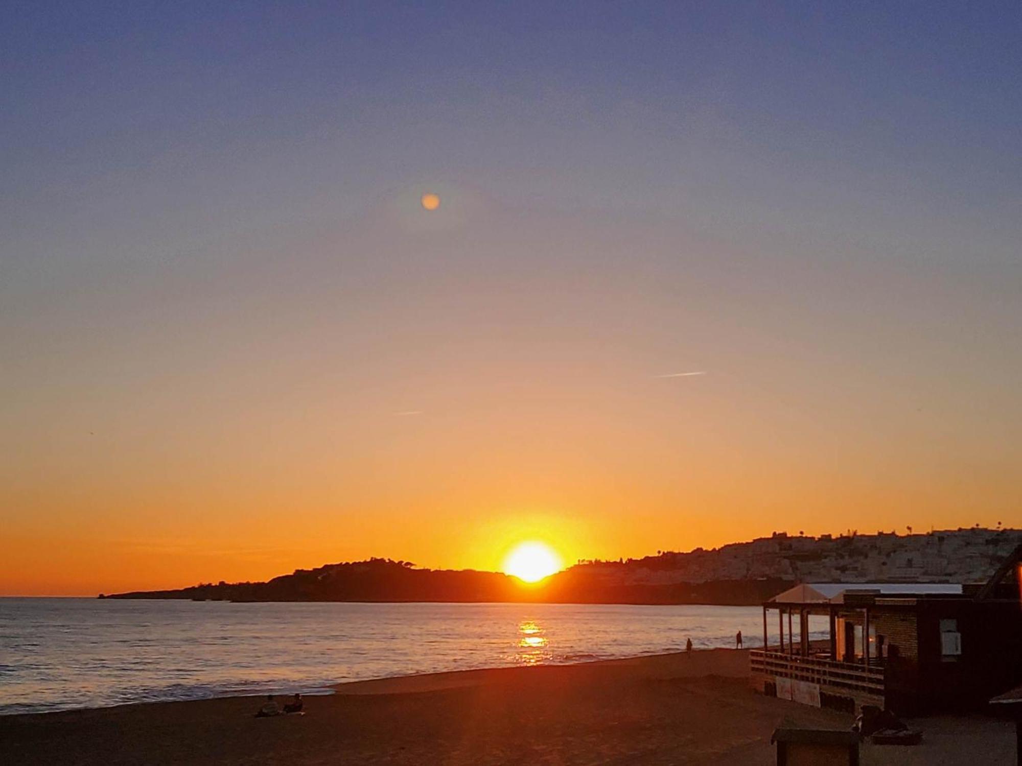 Sun On The Albufeira