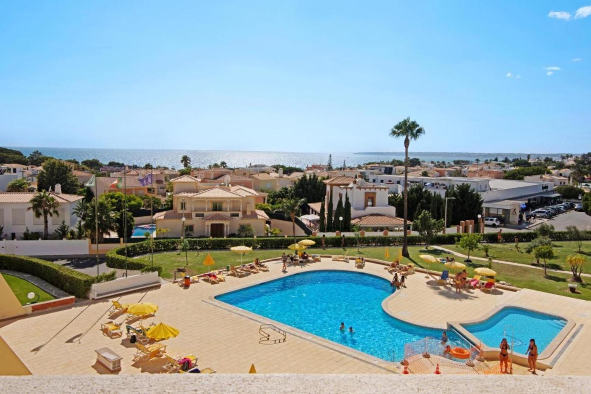 Ground Floor Palmeira With Pool *