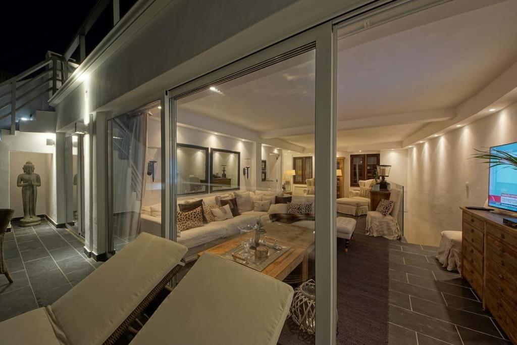 Holiday home Casa Coelho - Jacuzzi Rooftop- Frente Mar- Chic