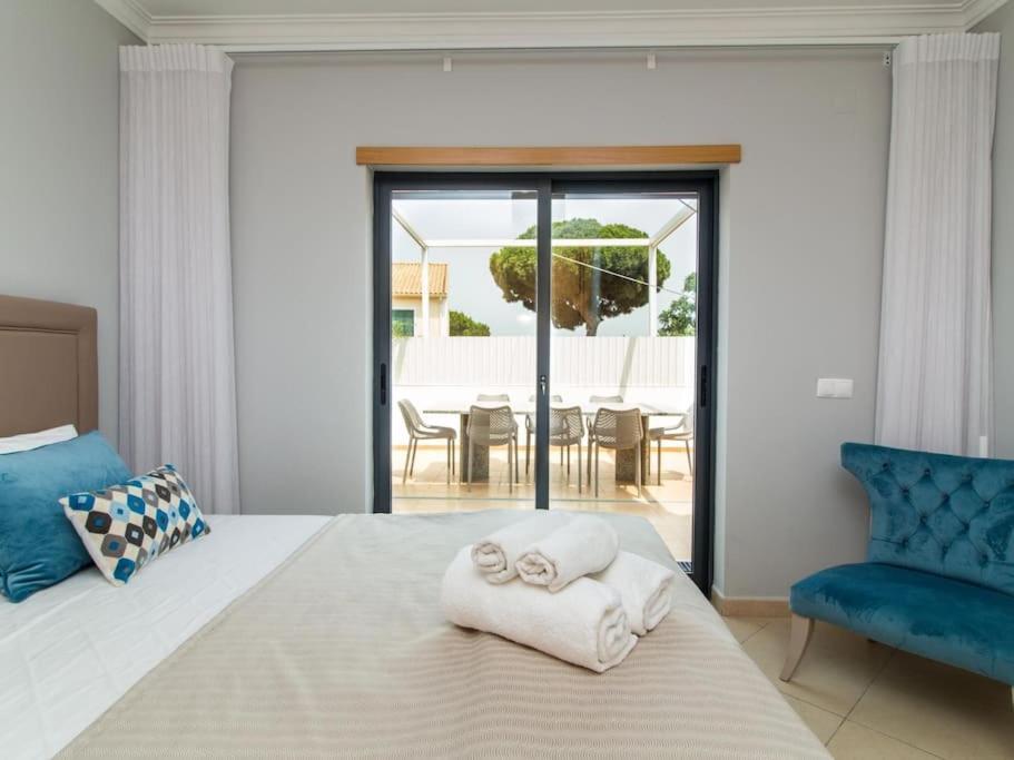 Villa Magnolia O House - Pool View & Privat Garden & Garage