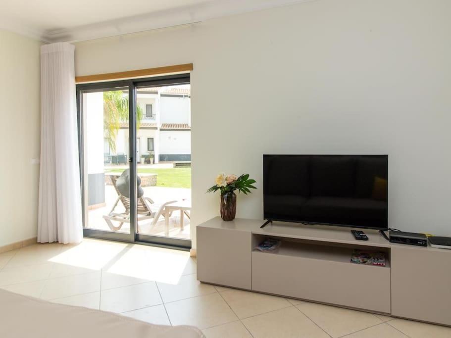 Magnolia O House - Pool View & Privat Garden & Garage Villa *