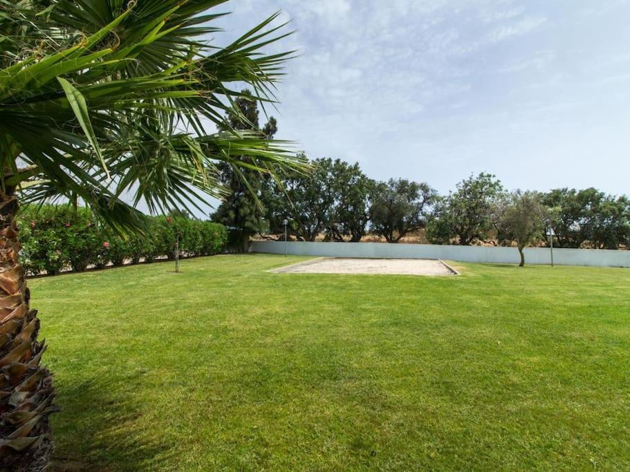 Villa Magnolia O House - Pool View & Privat Garden & Garage Albufeira