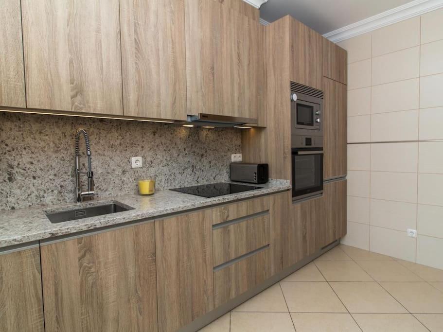 Pousada Magnolia O House - Pool View & Privat Garden & Garage Albufeira