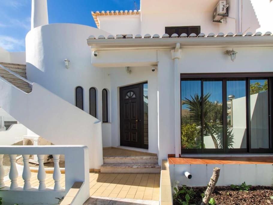 Villa Dogueno- Privat Pool & Privacy & Center