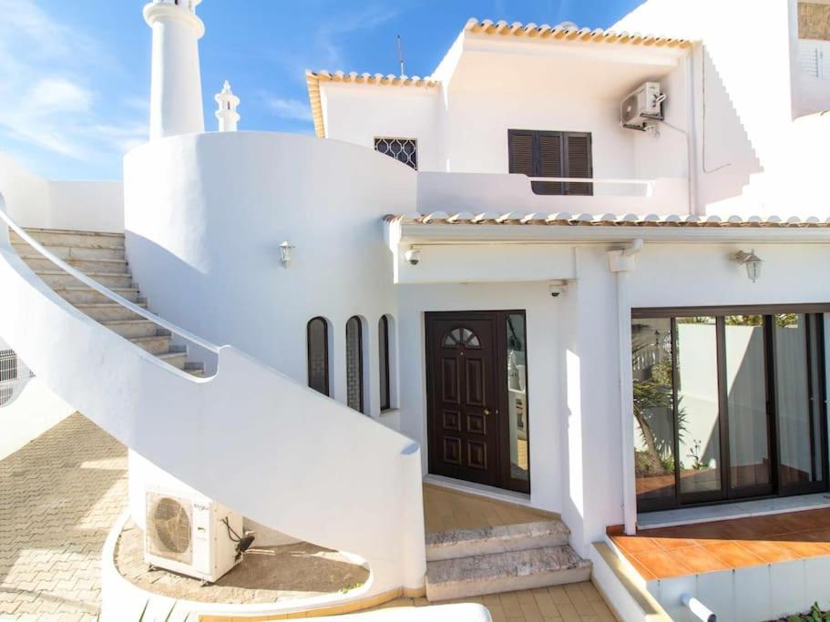 Dogueno- Privat Pool & Privacy & Center *