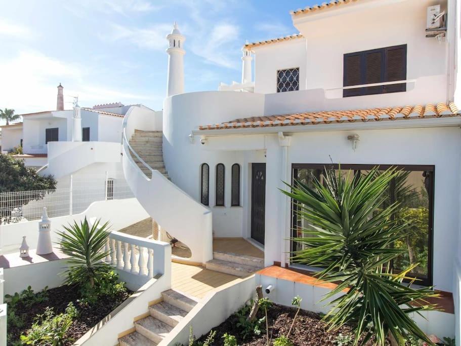 Dogueno- Privat Pool & Privacy & Center