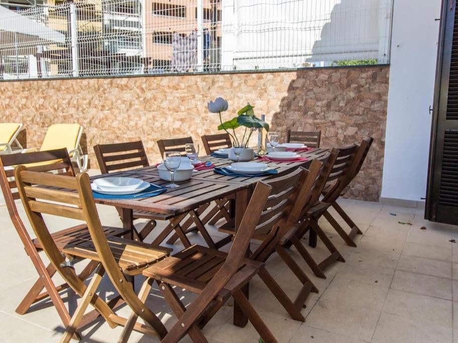 Dogueno- Privat Pool & Privacy & Center Villa *